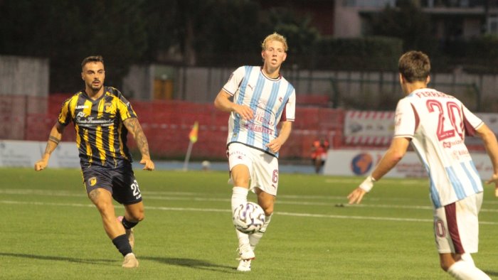 salernitana buone notizie dall infermeria raffaele ritrova de boer