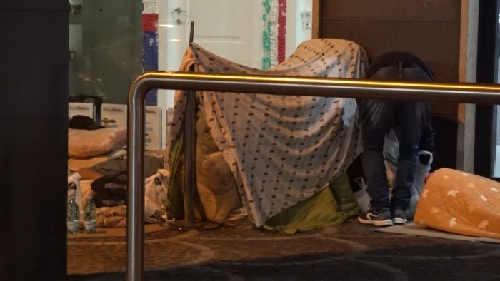 napoli task force del comune riqualifica piazza dei martiri e 200 luoghi