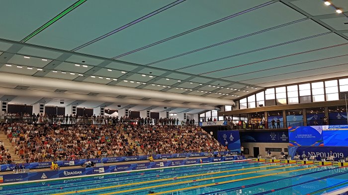 napoli da giunta ok a interventi manutenzione straordinaria piscina scandone