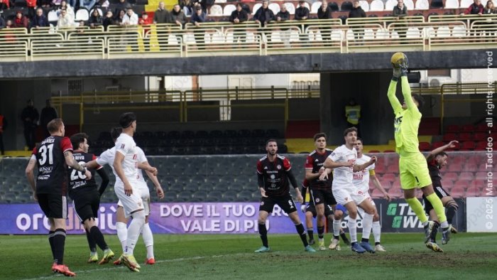 benevento l ultima vittoria a foggia e del 2011 ricordi la formazione