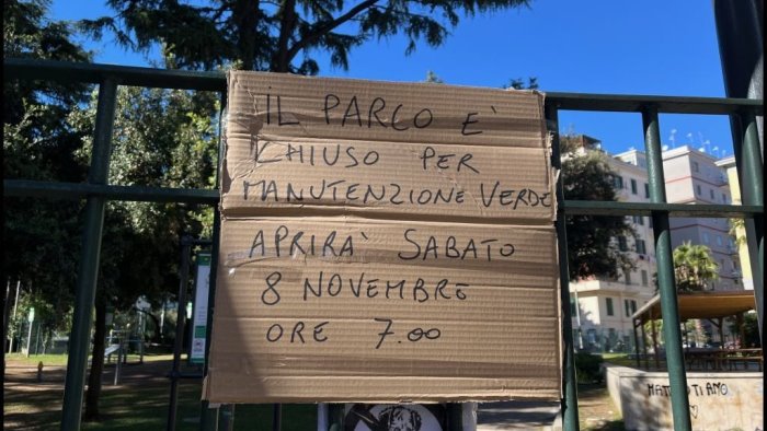 napoli parco mascagna doveva riaprire oggi ennesimo flop