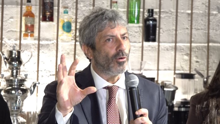 salerno fico raccoglie la sfida di cirielli pronto ad un confronto