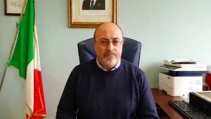 covid 19 focolaio al comune di agri positivo anche sindaco