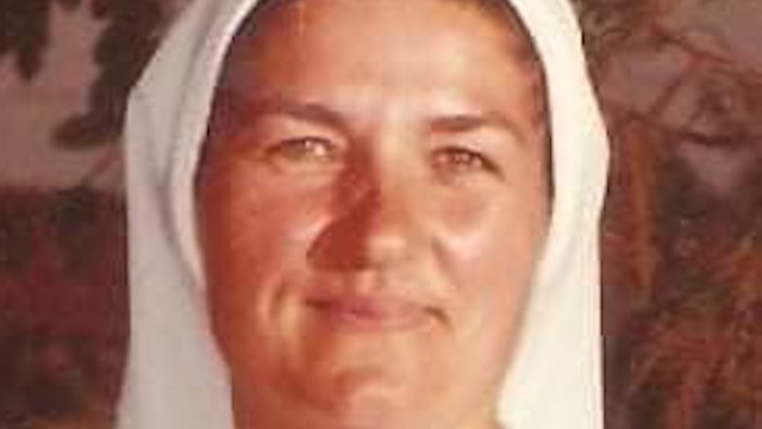 lutto a taurasi addio a suor giacinta