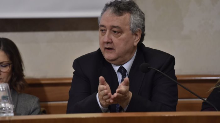 nuoto barelli governo sostenga le societa o lo sport muore