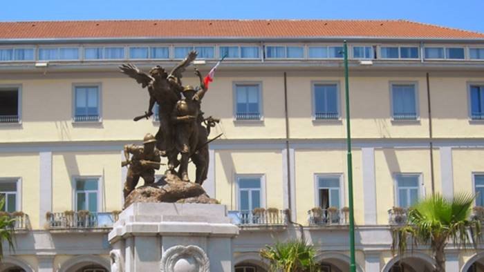 scuole chiuse fino a natale ad aversa a scopo precauzionale