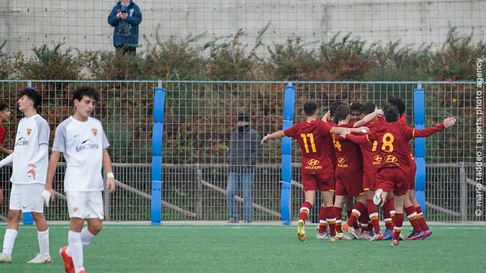 under 17 goleada della roma all avellola