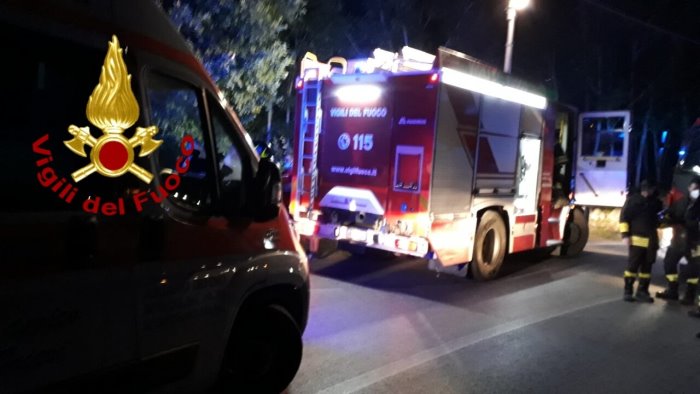 incidente mortale nella notte perde la vita 23enne di san martino valle caudina