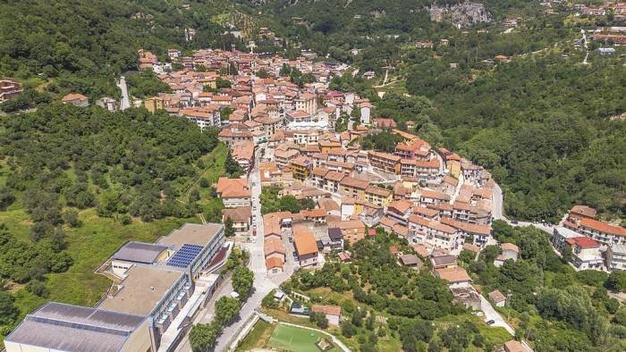 covid cluster a caposele 19 positivi anche il sindaco melillo