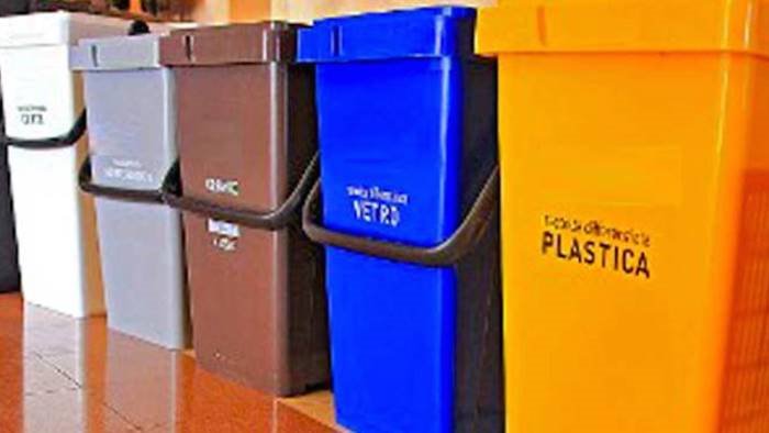 raccolta differenziata a pellezzano raggiunto il 77 nel 2021