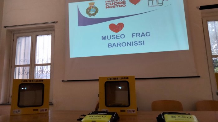 baronissi installati 3 nuovi defibrillatori e le mappe dei punti cardioprotetti