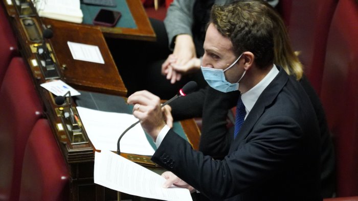 archiviata l inchiesta sul tesseramento pd esulta piero de luca