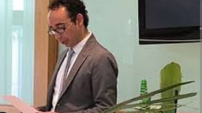 forino piange paolo fruncillo abbiamo il cuore a pezzi e lutto cittadino