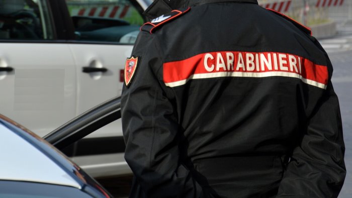 furti in casa carabinieri arrestano topo d appartamento a fisciano