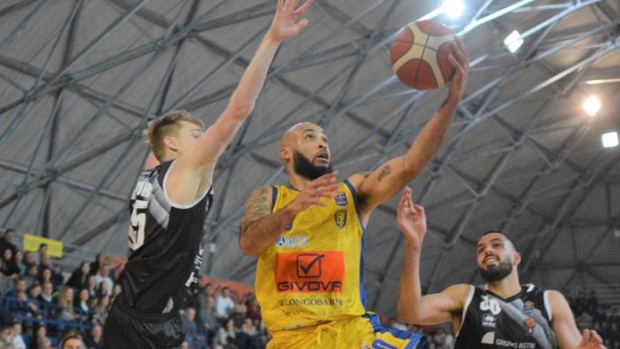 basket serie a la givova scafati vince a brindisi 71 75 e pensa alle final 8