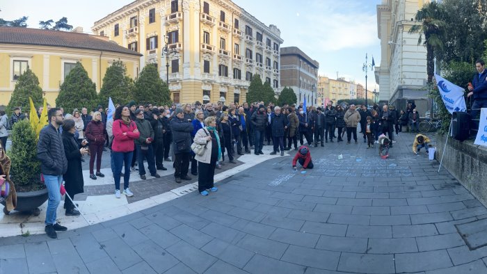 tetracloroetilene nell acqua cittadini e associazioni dicono basta verita