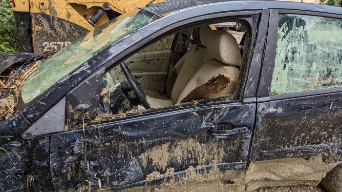 alluvione di casamicciola la procura libera le salme per i funerali