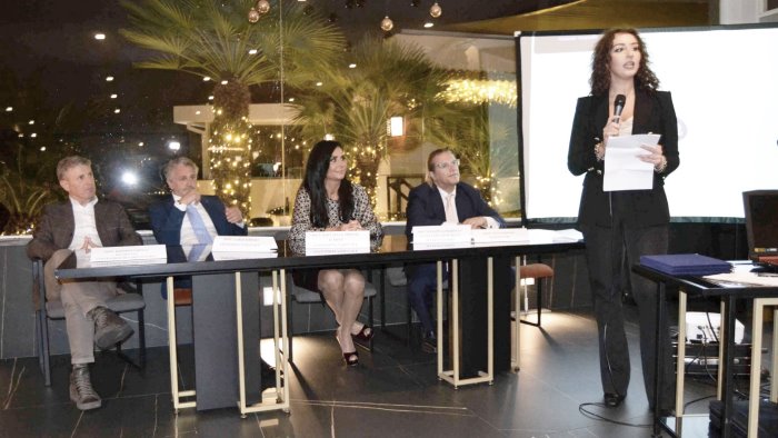 il lungo inverno il racconto di un dolore che si trasforma in una forza