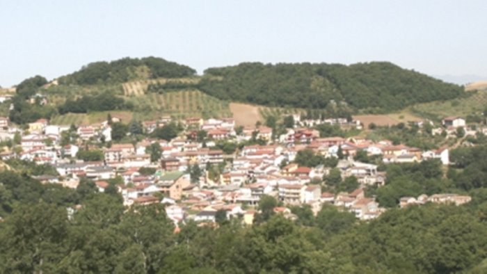 arrivano le feste e ritorna l incubo furti nuovo colpo a vallesaccarda