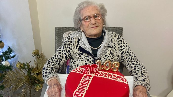 Nonna Imma compie 108 anni: il segreto di una vita lunga e felice -   Salerno