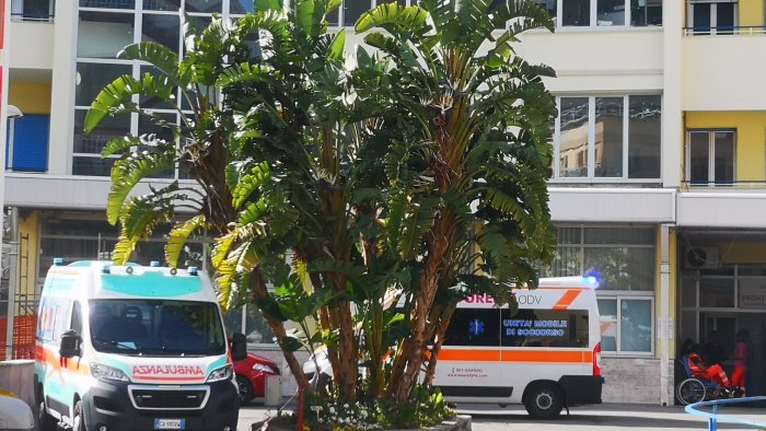 sorrento primo intervento di protesi di capitello radiale del gomito