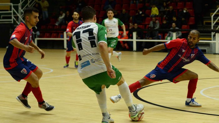 alla sandro abate basta il gol di hozjan fortitudo pomezia ko