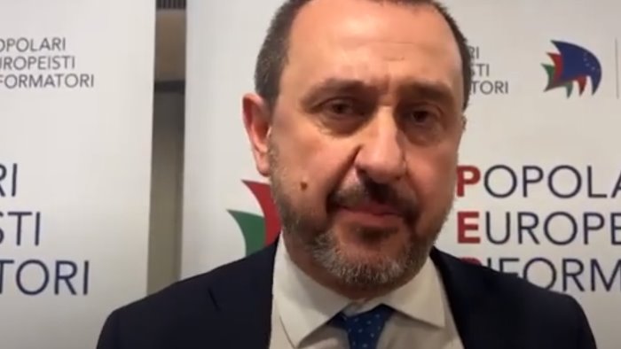 azione bonetti e rosato hanno presentato per a napoli