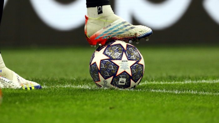 calcio la corte ue da ragione alla superlega no al monopolio uefa fifa