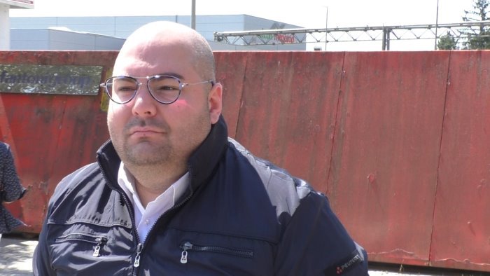 zes unica aquino raccolta firme contro dismissione commissariati