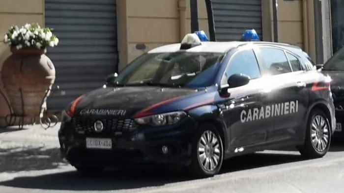 piano di sorrento sventato un furto in casa in fuga banda di incappucciati