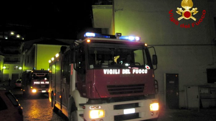 tragedia dell immacolata anziano trovato cadavere nella sua abitazione