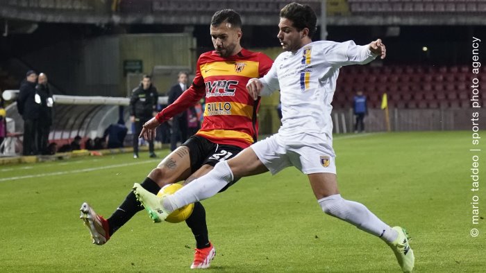 benevento oukhadda ancora differenziato