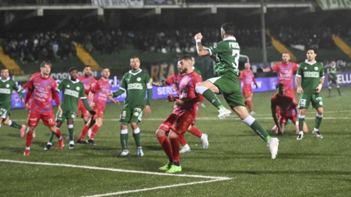 avellino caccia a un nuovo regista lo scenario