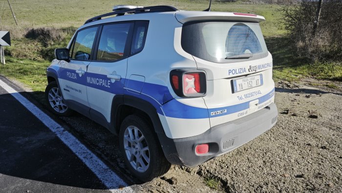 sversamento incontrollato di liquami pericolosi ad ariano sequestro e denuncia