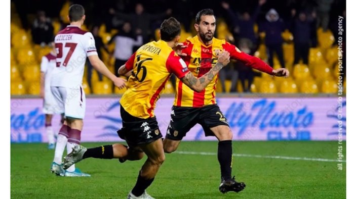 giallorossi e granata 91 anni di storia ultime sfide tutte in b