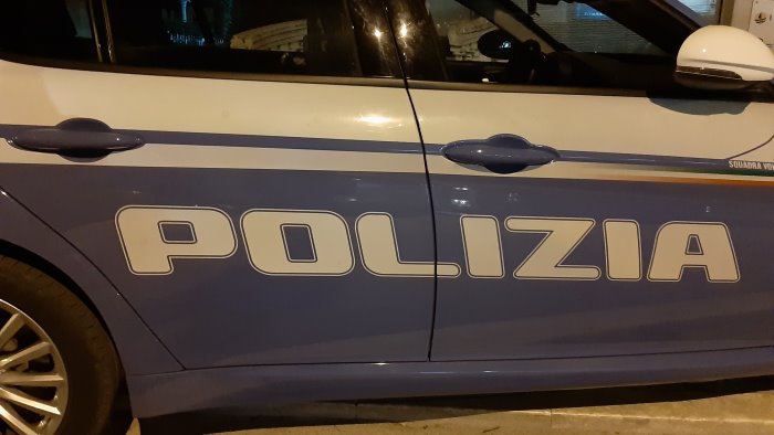 villa arenaccia a napoli trovato in possesso di droga e arrestato