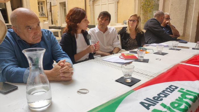 avs a palazzo mosti restiamo convintamente all opposizione