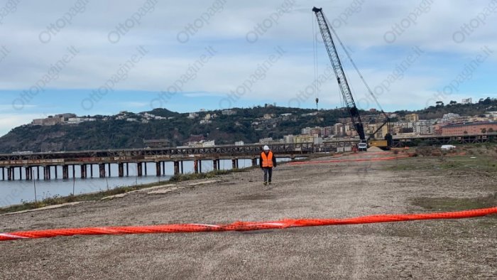manfredi finiremo presto bonifiche bagnoli su terra e mare