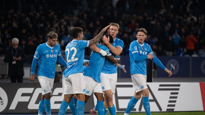 champions league il napoli vuole mettere le mani sui playoff