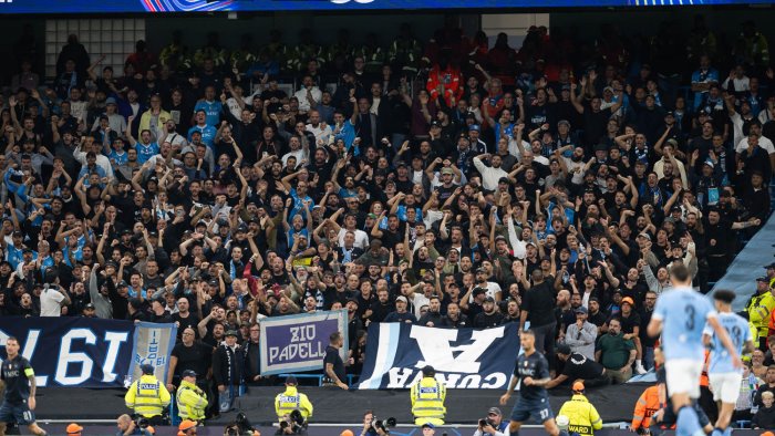 benfica napoli quasi 4mila i tifosi presenti al da luz