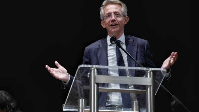 manfredi ad atreju manovra per i comuni luci e anche qualche ombra