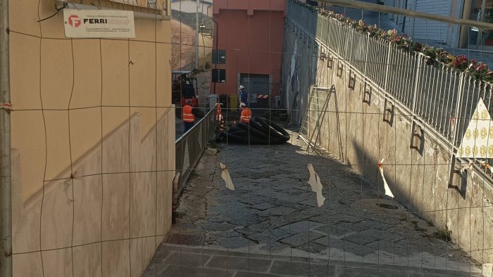 ariano cantieri in varie zone della citta ecco che cosa sta succedendo