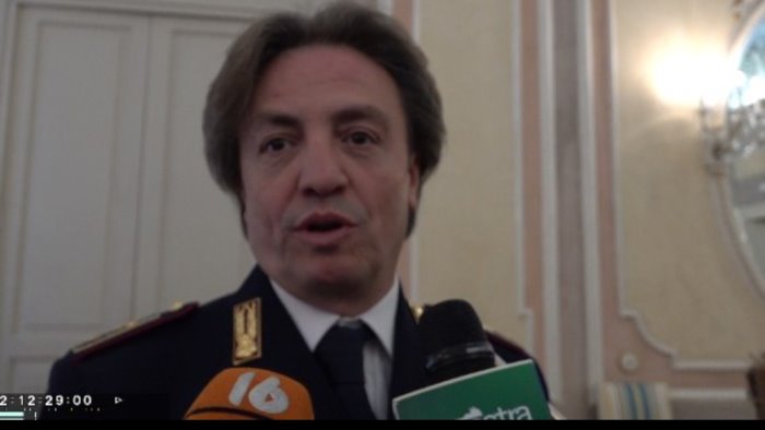 io nella scorta di falcone nei suoi silenzi la grandezza di un uomo