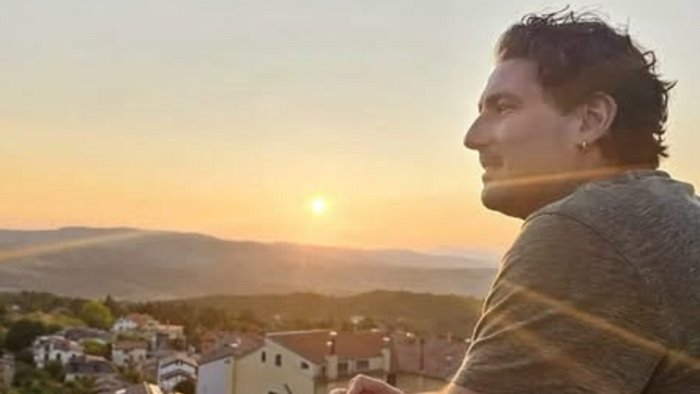 tragedia a calitri addio a natale buscemi sarai l angelo piu bello