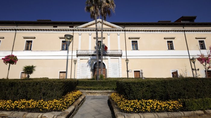 torre del greco entrate comunali ecco il nuovo regolamento