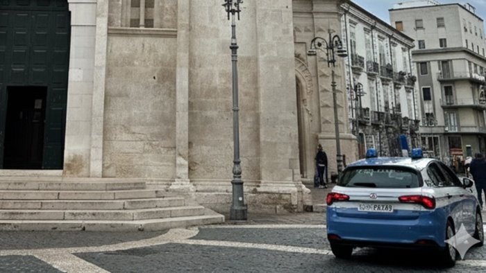 foggia bilancio polizia novembre 14 operazioni 30 arresti e 43 denunce