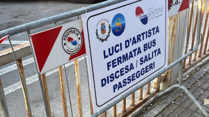 luci-d-artista-bus-turistici-in-via-vinciprova-monta-la-protesta-dei-sindacati