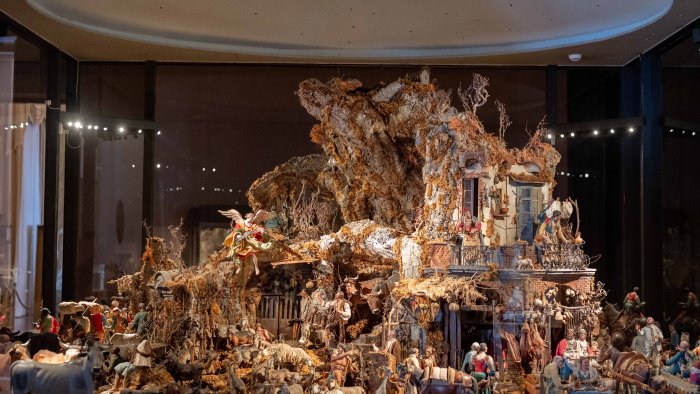 natale alla reggia di caserta il sito unesco promuove la cultura