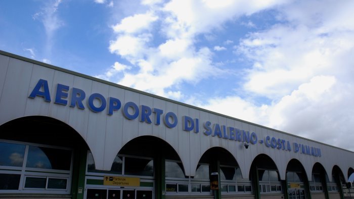 aeroporto di salerno governo in campo gravi errori gesac chiarisca