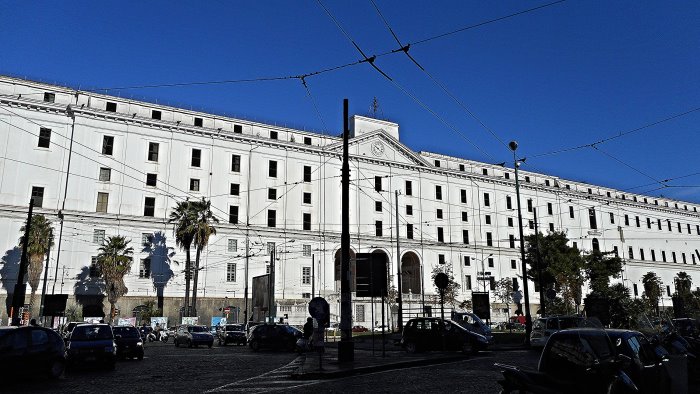 manfredi lavori albergo poveri avanti secondo cronoprogramma